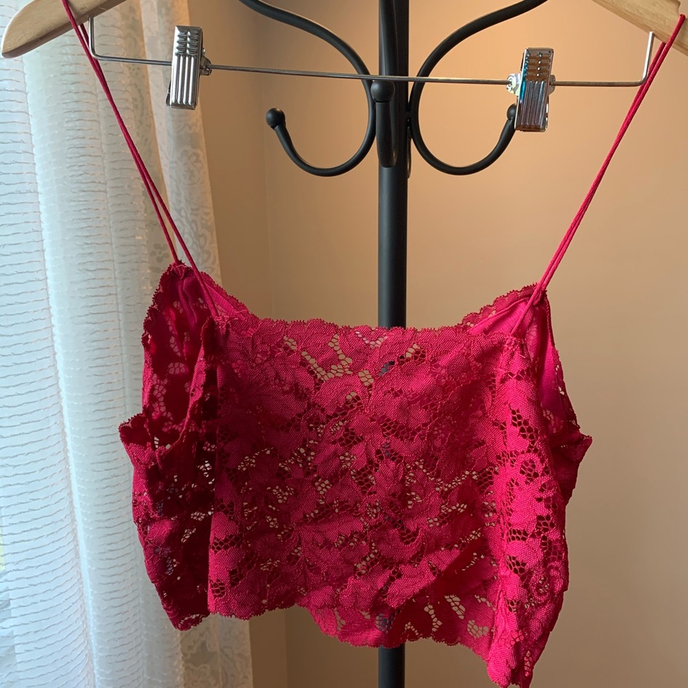 Cropped Lace Top - Picture 4 of 4